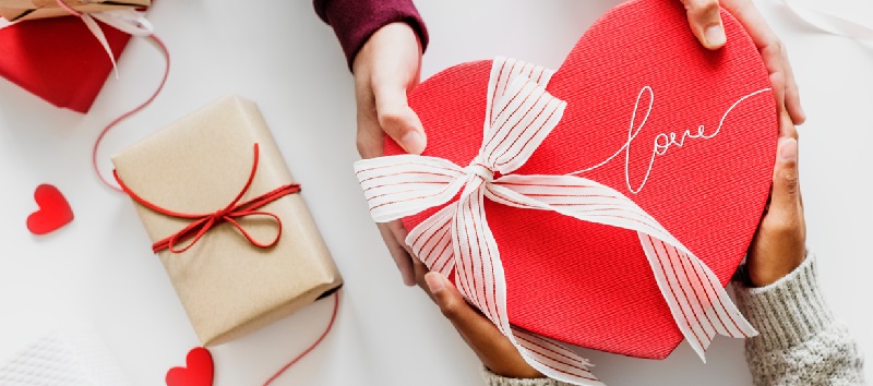Top 5 Gifting Options to Celebrate the Joy of Valentine’s Week!